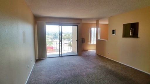 1 bed, 1 bath, 750 sqft, $1,795, Unit 35R