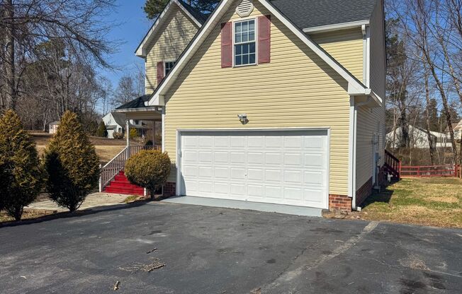 24502 Lake Drive, N Dinwiddie