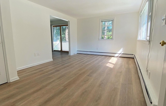 273 CROSS ST