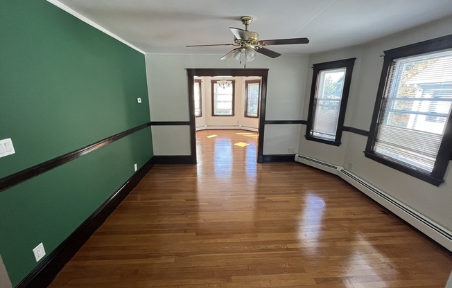 2 beds, 1.5 baths, $3,200, Unit 2