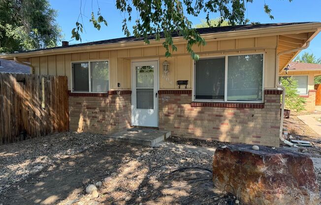 Cozy 2 Bedroom Duplex in Central Fort Collins