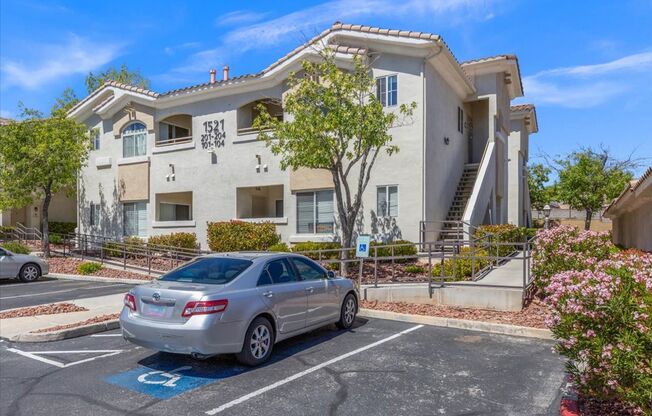 1521 Ruby Cliff #101 - Lovely 2 bedroom condo!!