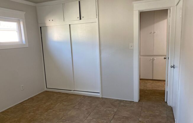 1 bed, 1 bath, 575 sqft, $1,695, Unit E