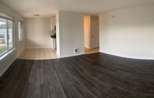 1 bed, 1 bath, 700 sqft, $1,395, Unit 124