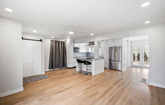 Updated 3BD, 1BA Chaffee Park Home with Back Yard