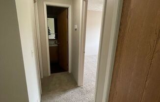 1 bed, 1 bath, 750 sqft, $950, Unit #25