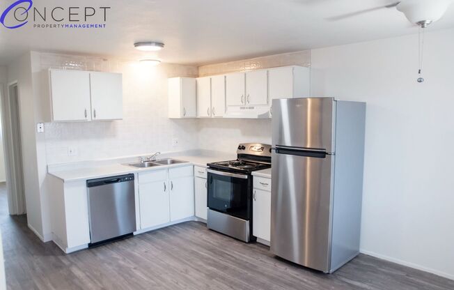 2 beds, 1 bath, 940 sqft, $1,275, Unit 31