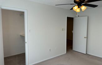 2 beds, 2 baths, $1,500