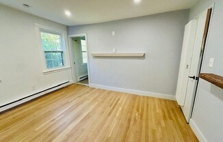 1 bed, 1 bath, 412 sqft, $2,615, Unit 4