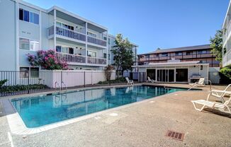 2019 Shoreline Drive