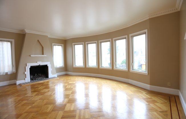 2566-2568 22nd Avenue