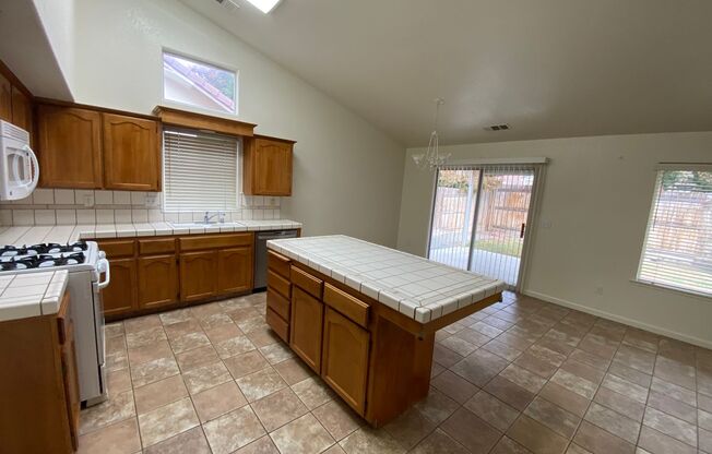 3 beds, 2 baths, $2,200