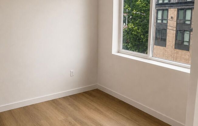 1 bed, 1 bath, 751 sqft, $1,525, Unit 124