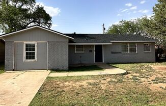 Move In Special 1/2 off first full months rent! -  3 Bedroom 2 Bath Home