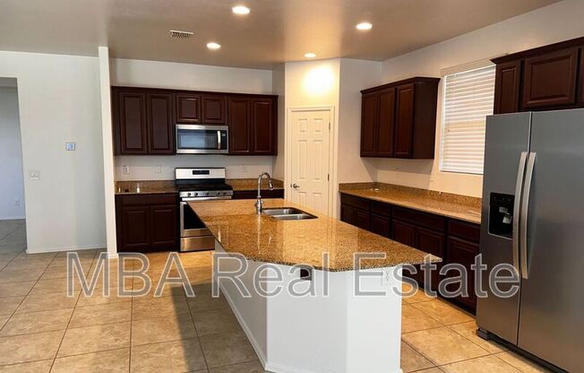 2075 W ANGELO WAY