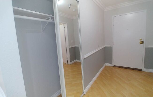 2 beds, 2 baths, 955 sqft, $2,595, Unit 510