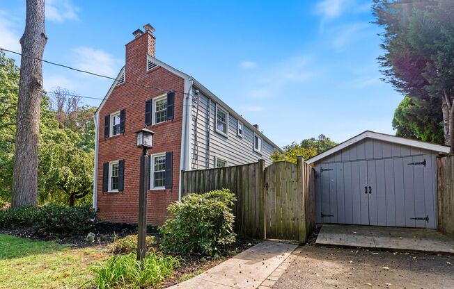 3 beds, 2.5 baths, $5,228