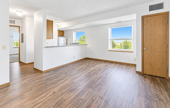 Charming Highland Park | Pet-Friendly Apartments Near Ford Parkway ~ Central A/C and Off Street Parking Available