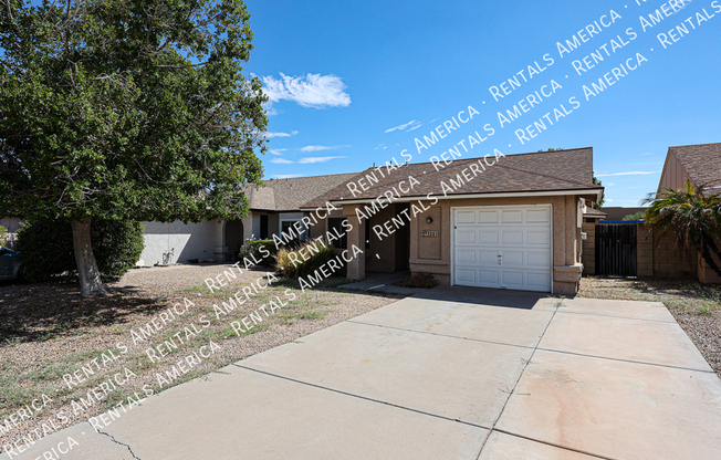 3241 W BLACKHAWK DR