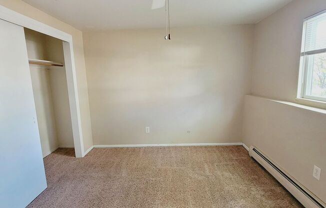 2 beds, 1 bath, 850 sqft, $1,075, Unit 1035MS-B