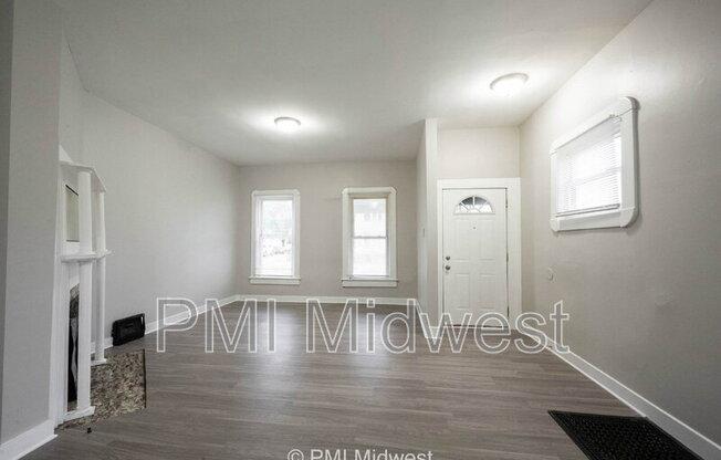 103 N STATE AVE
