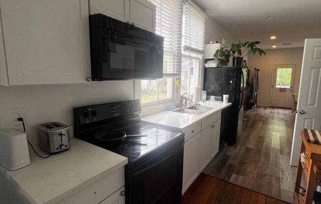 Spacious 5bd/2ba Near Camups!