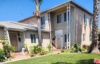 1708 S CRES HTS BLVD