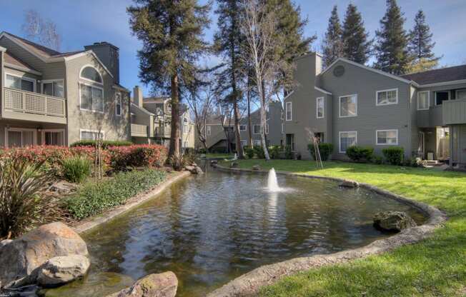 Looking for Pleasant Hill Apartments, Come to Wood Creek.