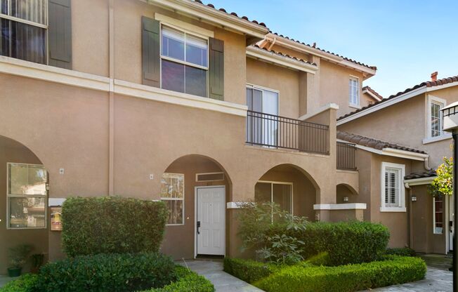 2 Bedroom - Oak Creek/Irvine Condo for Rent