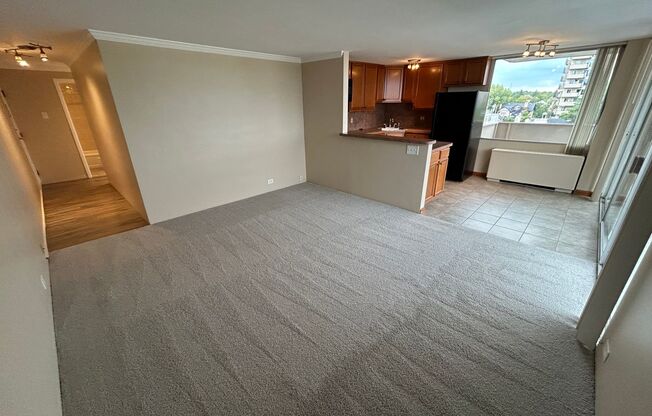 2 beds, 1.5 baths, 750 sqft, $1,795, Unit 802