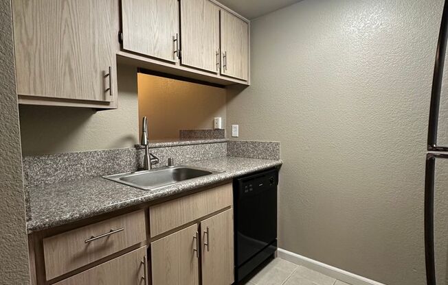 1 bed, 1 bath, $1,575, Unit 119