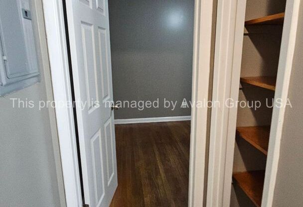 3 beds, 1 bath, $1,075