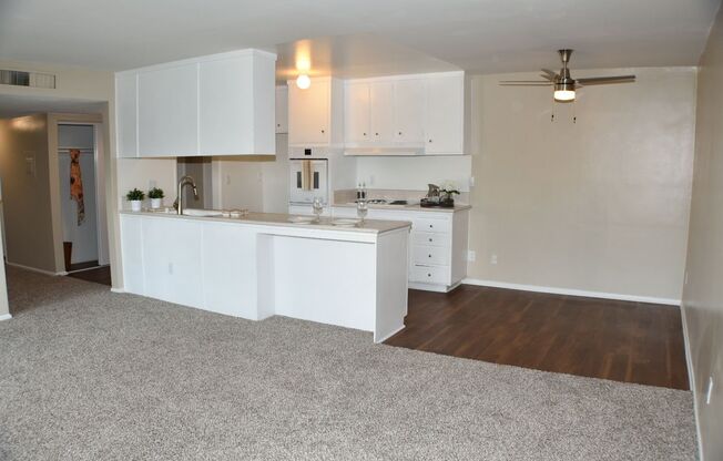 1 bed, 1 bath, 750 sqft, $1,995, Unit Unit 122