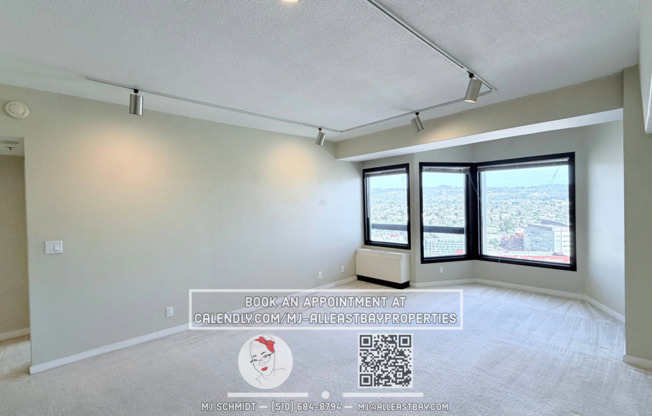 Bright 1 bedroom condo with spectacular views on the 25th floor!