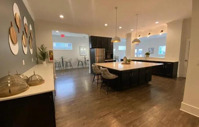 Cumberland Pointe Apartments and Townhomes