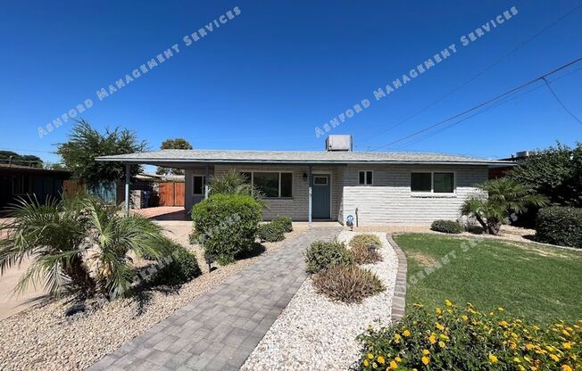 BEAUTIFUL 2 BEDROOM 2 BATH HOME IN PHOENIX!