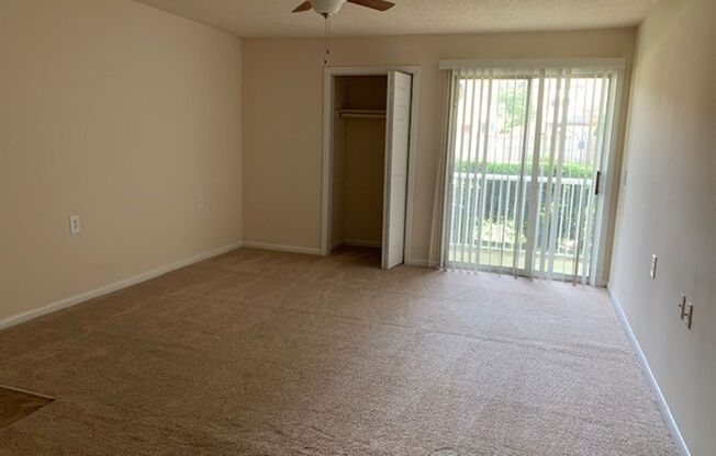 1 bed, 1 bath, 609 sqft, $1,655, Unit 00 - 164302