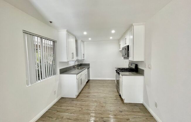 2 beds, 2 baths, 1,000 sqft, $2,900, Unit 101