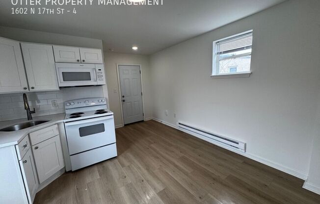 1602 N 17 ST
