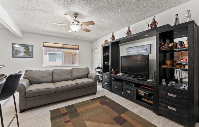 2 beds, 1 bath, $1,550