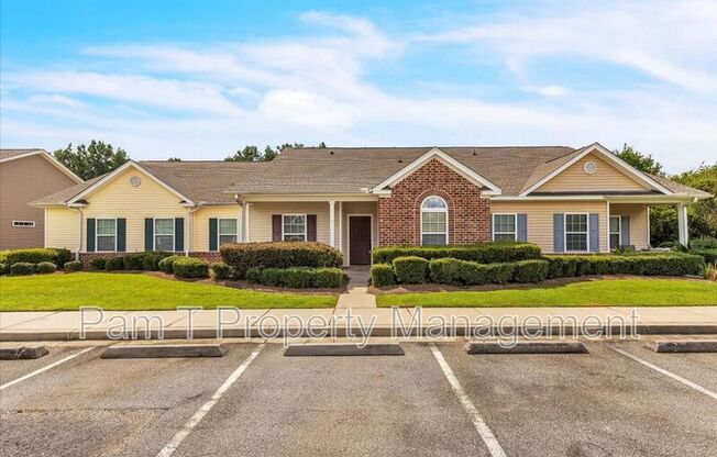 3 FALKLAND AVE