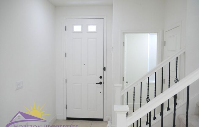 Modern Two-story 4 Bed 3.5 Bath 2,786 sqft North Natomas Home