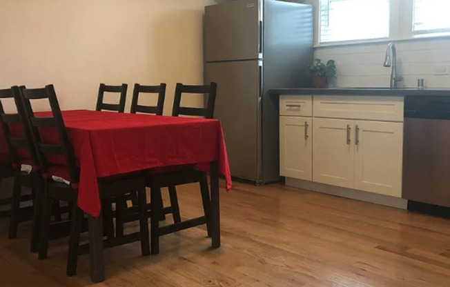 1628-30 Tyler Street