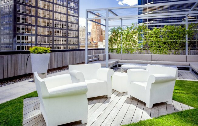 Studio, 1 bath, $4,800, Unit 9B