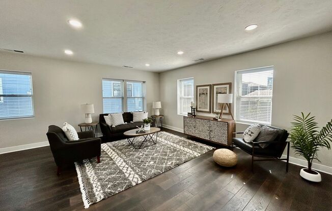 2 beds, 2 baths, 1,337 sqft, $1,895, Unit 20625 Spence Court Unit 201 Duplex w/Walk-In Pantry & Built-in Office Nook B1632 D3