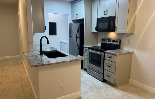 2 beds, 2 baths, $1,700