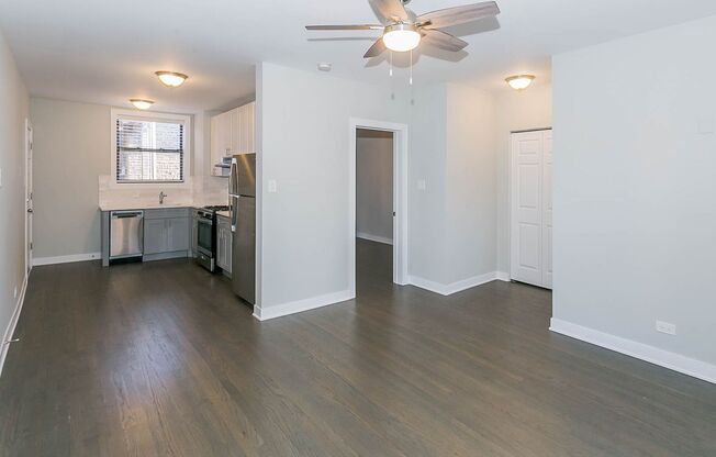 1 bed, 1 bath, 460 sqft, $2,100, Unit 1946-3O
