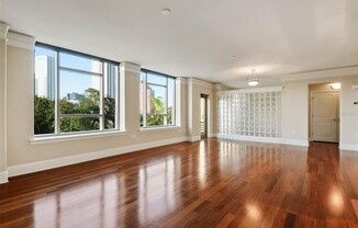 275 BAYSHORE BOULEVARD