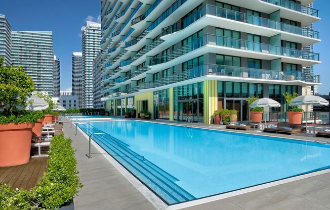 1 bed, 1 bath, $3,450, Unit Unit #4107