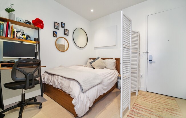 1 bed, 1 bath, 480 sqft, $3,900, Unit 10E
